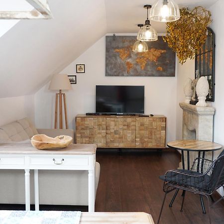 Maly Domek Apartment Колобжег Екстериор снимка
